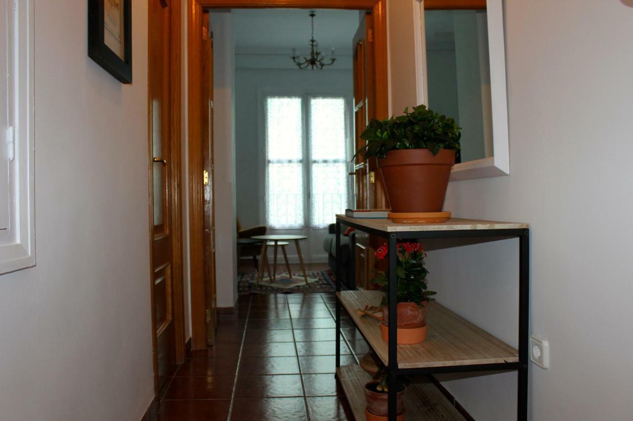Cozy Apartment City Hall Аликанте Екстериор снимка